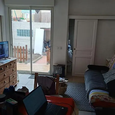 T3 53M² Dans Maison Ville, Terrasse, Jardinet Toulon Extérieur photo