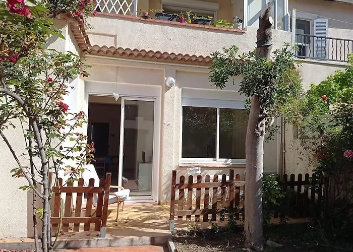 T3 53M² Dans Maison Ville, Terrasse, Jardinet