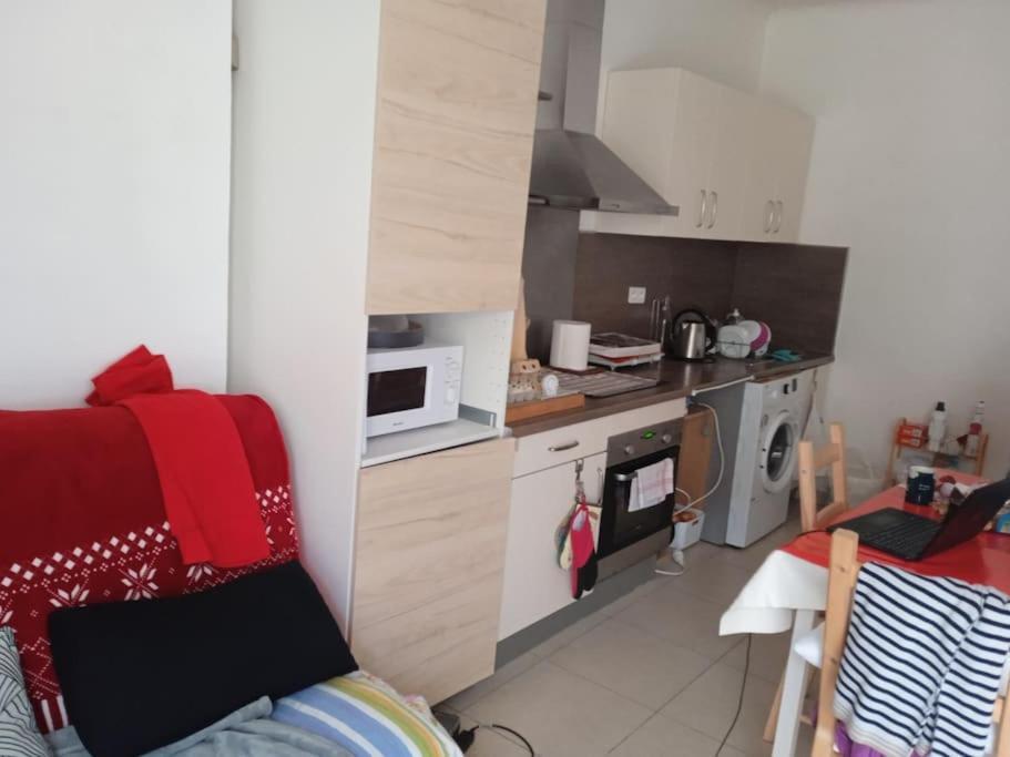 T3 53m² Dans Maison Ville, Terrasse, Jardinet Apartment Toulon