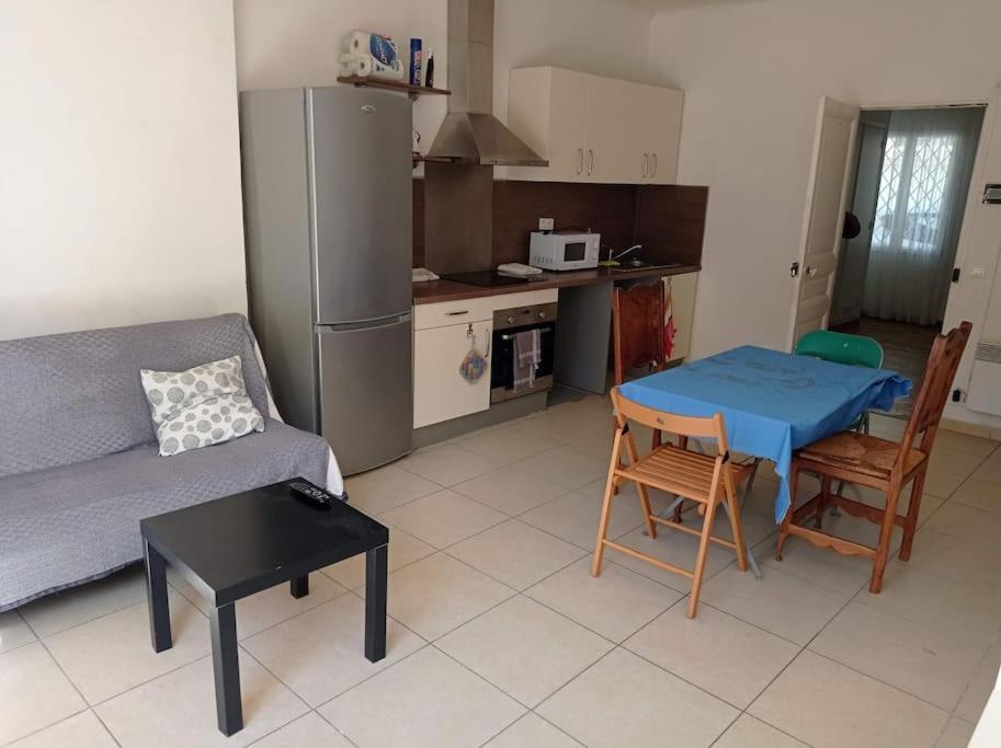 Appartamento T3 53m² Dans Maison Ville, Terrasse, Jardinet